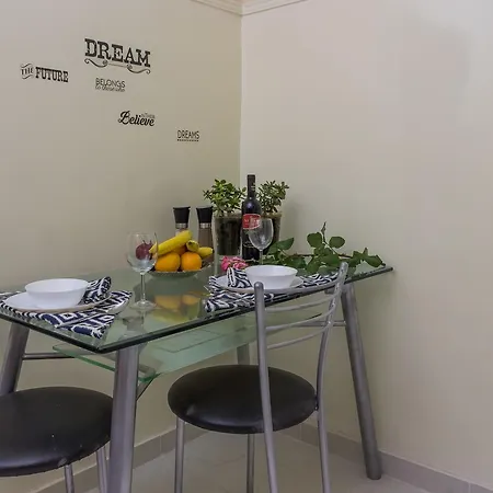 Comfy Flat At Venetian Port Of Chania * חאניה